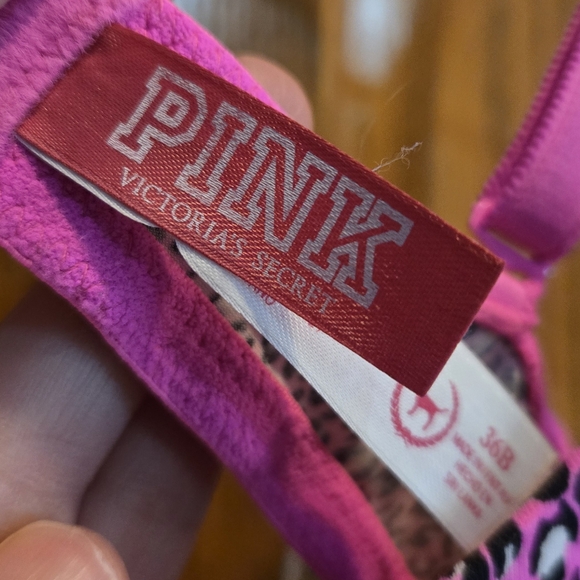 Pink, Victoria Secret,Women's Bra, Size 36 B, Push-Up, Perfect Shape, Never Worn - Picture 2 of 8
